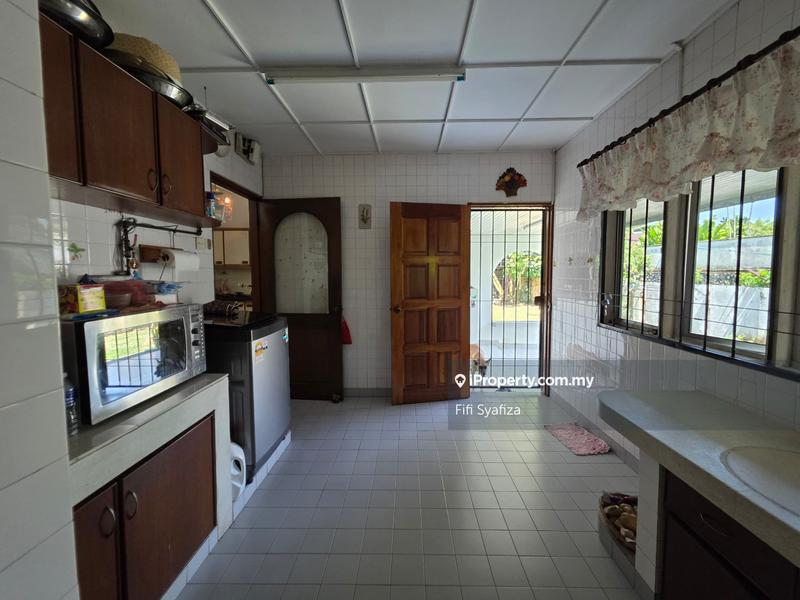 Bungalow House untuk Dijual di Seksyen 5, Petaling Jaya oleh Fifi Syafiza - iProperty.com.my