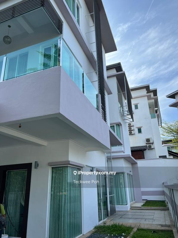 Rumah Berkembar untuk Dijual di Taman Beverly Height, Ulu Kelang oleh Teckwee Poh - iProperty.com.my