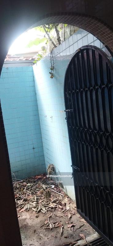 Semi-Detached House for Sale in Permai Jaya, Tanjung Bungah by Darren Jalleh - side door  in kitchen area - iProperty.com.my