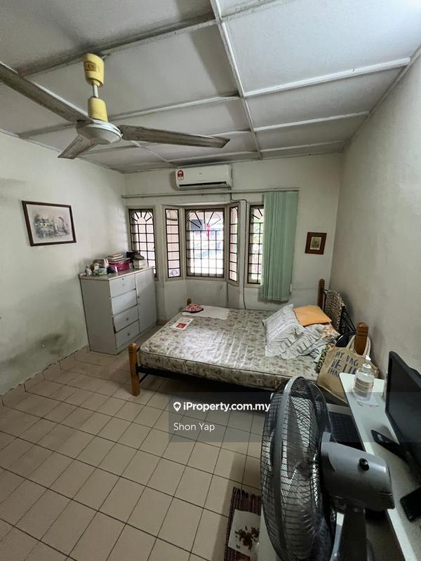 1.5-storey Terraced House for Sale in Usj 2, Subang Jaya by Shon Yap - iProperty.com.my