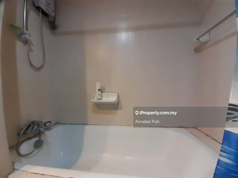 Condominium for Sale in Impiana On The Waterfront Condominium by Annabel Poh - iProperty.com.my