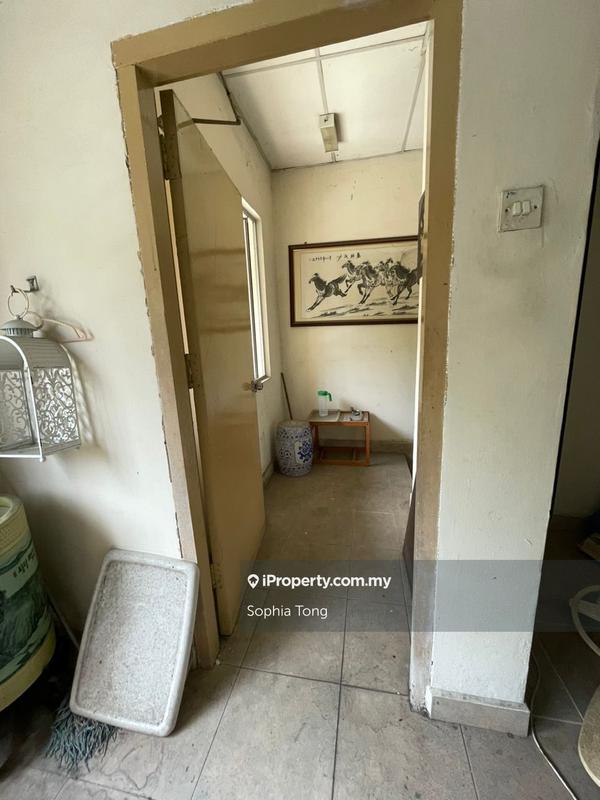 Kilang Teres untuk Dijual di Taman Mount Austin, Tebrau oleh Sophia Tong - iProperty.com.my