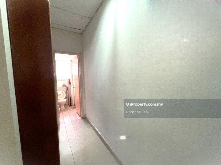 Pejabat untuk Disewa di Petaling Jaya, Selangor oleh Christine Tan - iProperty.com.my