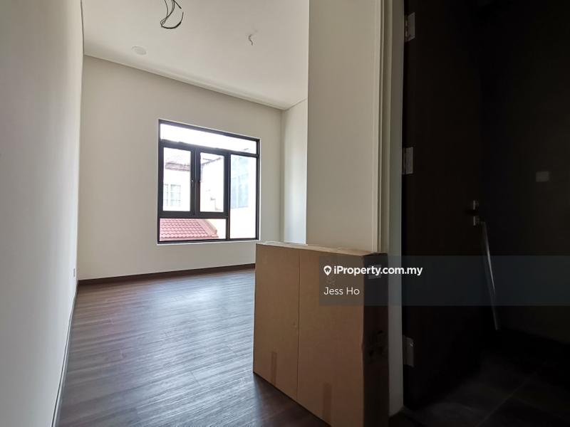 3-storey Terraced House for Sale in Happy Garden, Kuchai Lama by Jess Ho - Vila Setara Happy Garden Superlink - iProperty.com.my
