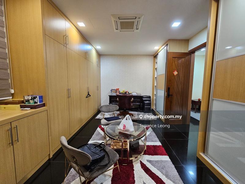 Banglo untuk Dijual di Batu 9, Cheras oleh Terrance Leong - iProperty.com.my