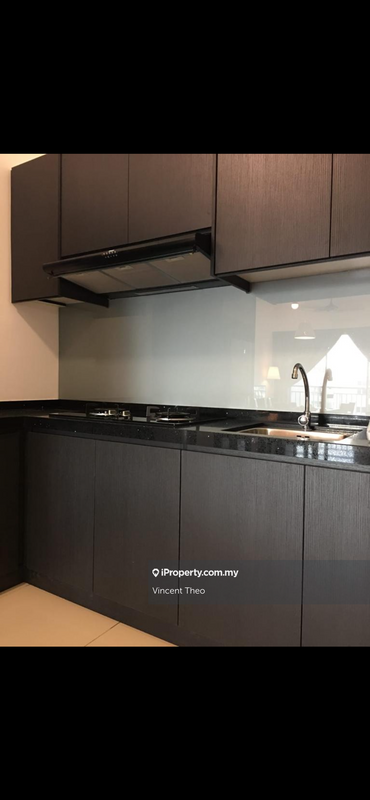 Kondominium untuk Dijual di D'suria Condominium oleh Vincent Theo - iProperty.com.my