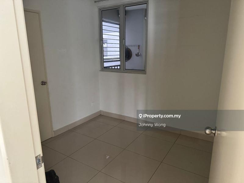Service Residence for Sale in Maxim Residences by Johnny Wong - iProperty.com.my