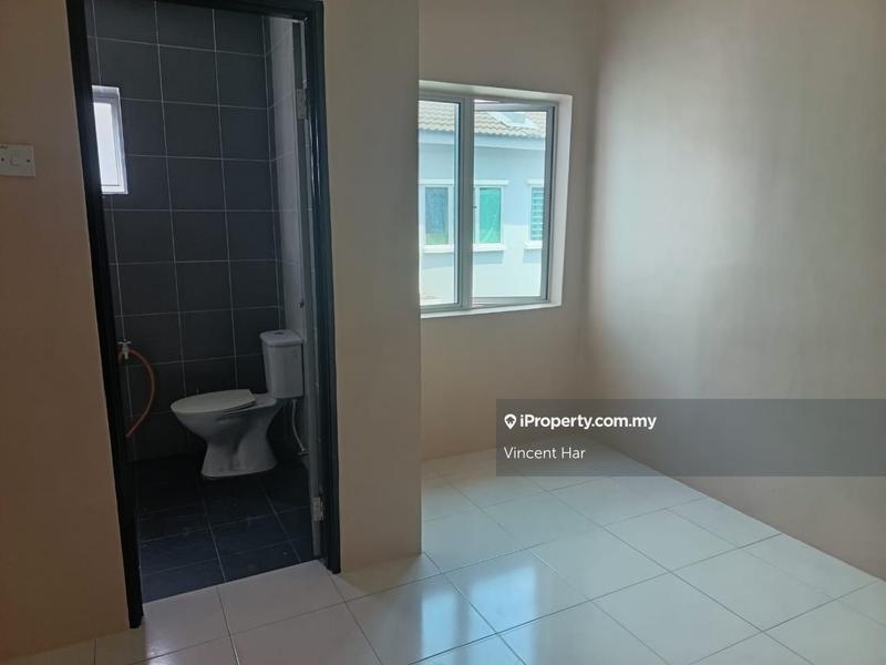 Townhouse for Sale in Taman Permatang Maju, Sitiawan by Vincent Har - iProperty.com.my
