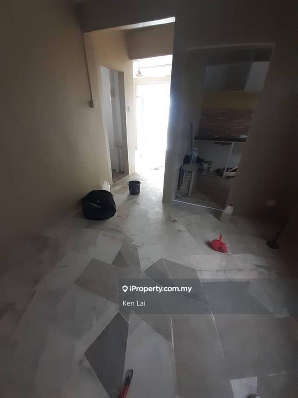 For Sale - Greenview Apartment