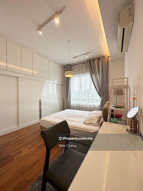 Kondominium untuk Dijual di Surian Residences oleh Wes Chang - iProperty.com.my