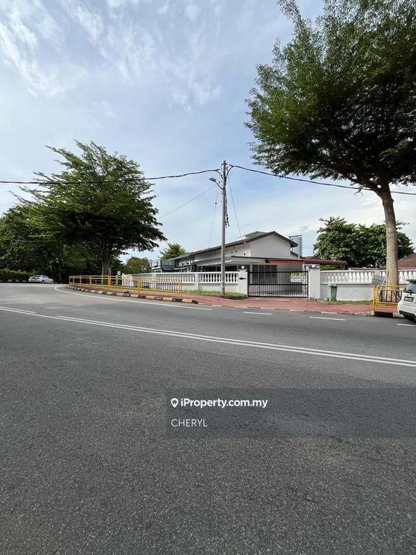 Semi-Detached House for Sale in Tanjung Bungah, George Town by CHERYL - iProperty.com.my