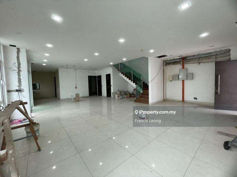 Rumah Berkembar untuk Dijual di Kinrara Residence, Puchong oleh Francis Leong - iProperty.com.my