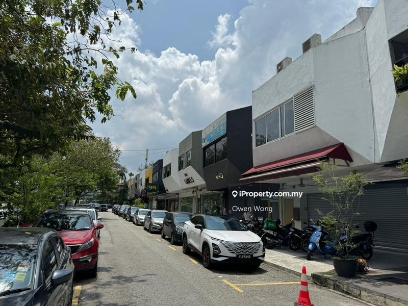 For Rent - Ground Floor 25x75 TTDI Taman Tun Dr Ismail,
