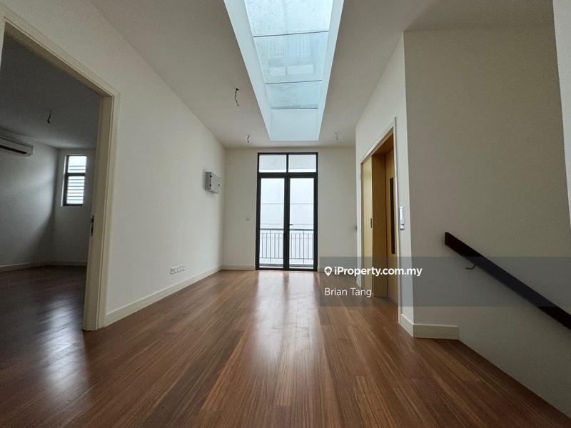 Bungalow House for Sale in Foresthill Damansara, Damansara Perdana by Brian Tang - iProperty.com.my