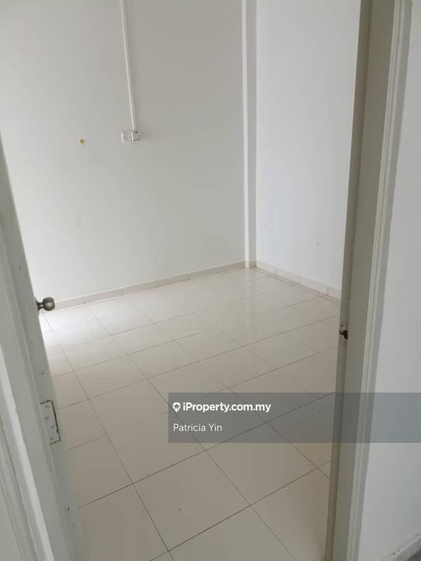 For Sale - Kenanga (Park View Court)