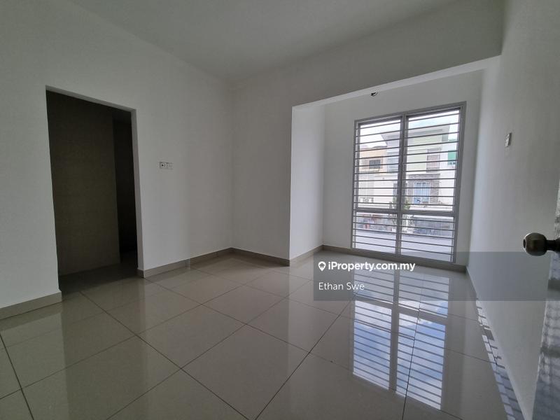 3-storey Terraced House for Sale in Taman Sri Putra, Rawang by Ethan Swe - iProperty.com.my