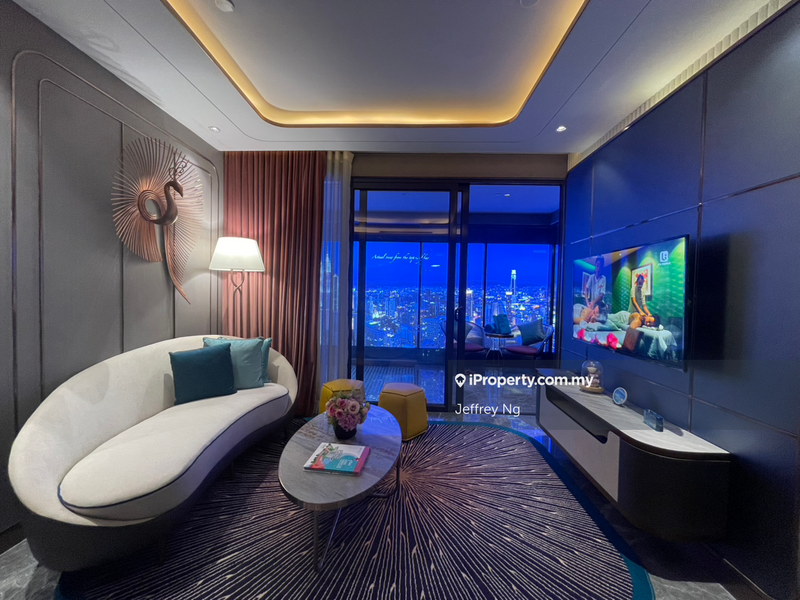 For Sale - Royal Lexis