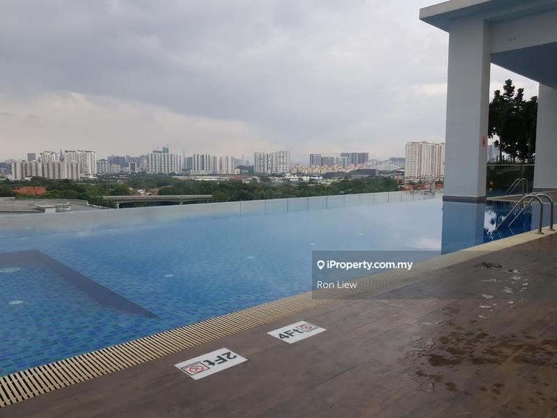 Service Residence for Sale in Ten Kinrara by Ron Liew - iProperty.com.my