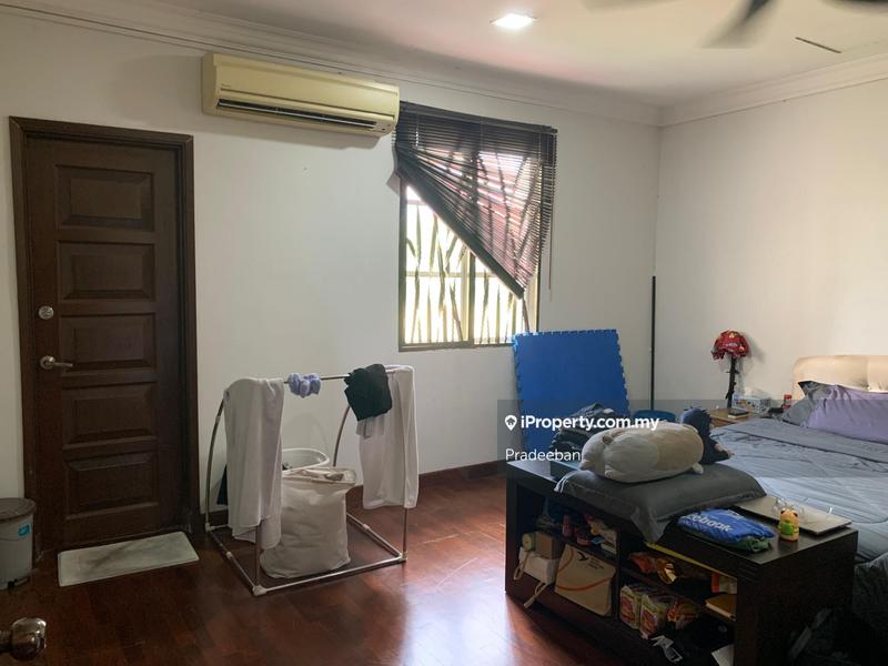 Rumah Berangkai 2.5 Tingkat untuk Dijual di Jalan Halimahton, Jalan Klang Lama (Old Klang Road) oleh Pradeeban - iProperty.com.my