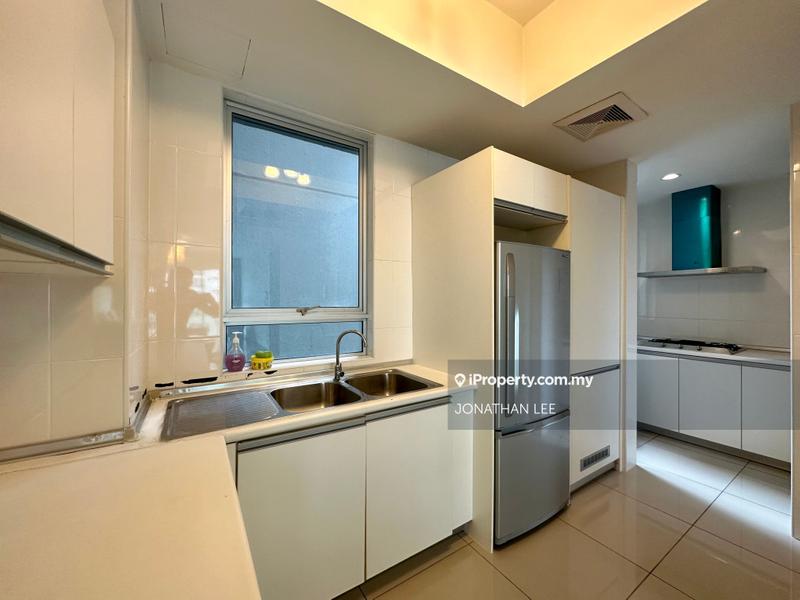 Kediaman Servis untuk Dijual di Solaris Dutamas oleh JONATHAN LEE - iProperty.com.my