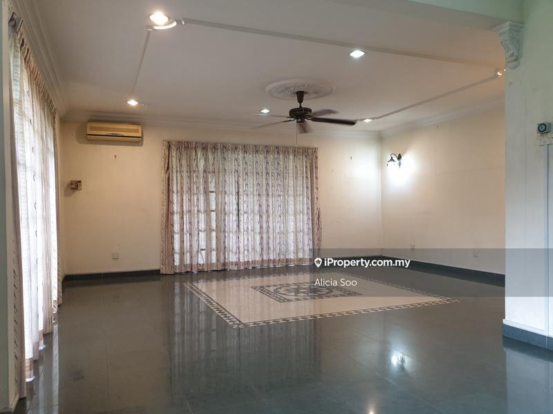 Rumah Teres 2-Tingkat untuk Dijual di Bukit Rahman Putra, Sungai Buloh oleh Alicia Soo - iProperty.com.my