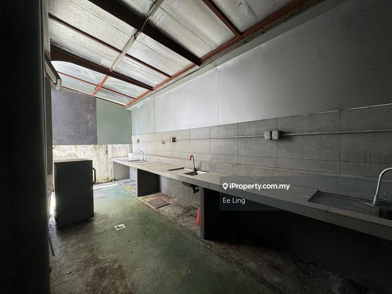 Rumah Berkembar untuk Dijual di Taman Kipark, Puchong oleh Ee Ling - iProperty.com.my