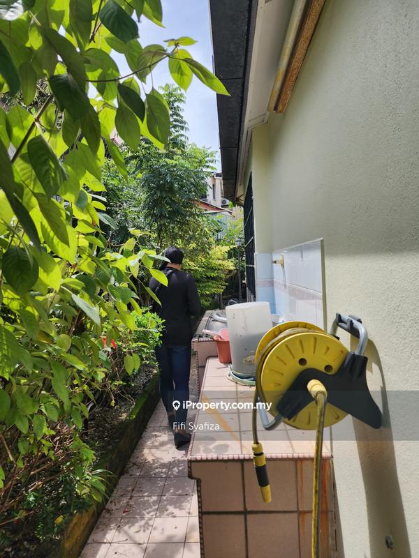 Rumah Berkembar untuk Dijual di Kelana Jaya, Petaling Jaya oleh Fifi Syafiza - iProperty.com.my