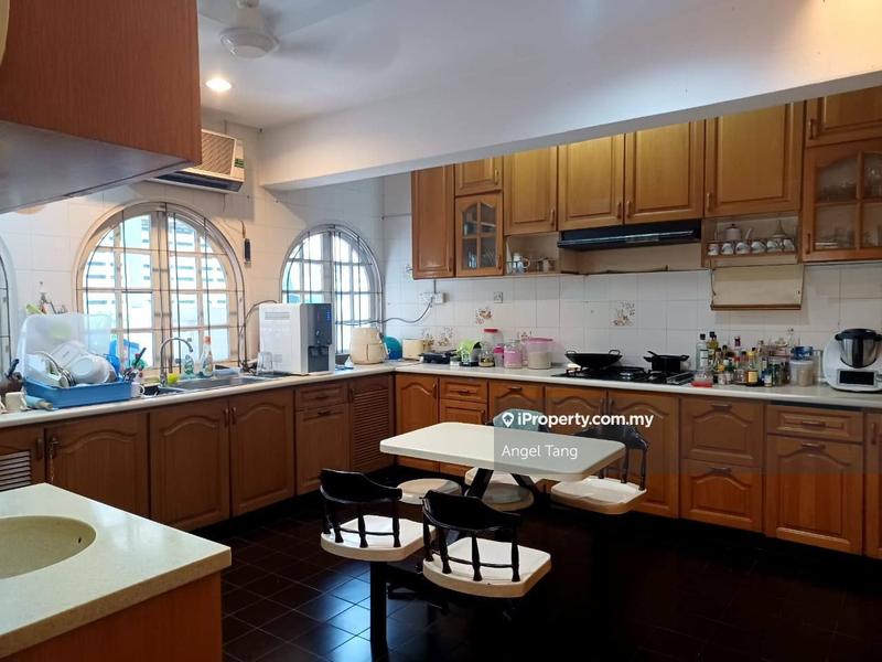 Bungalow House for Sale in SS2, Petaling Jaya by Angel Tang - iProperty.com.my