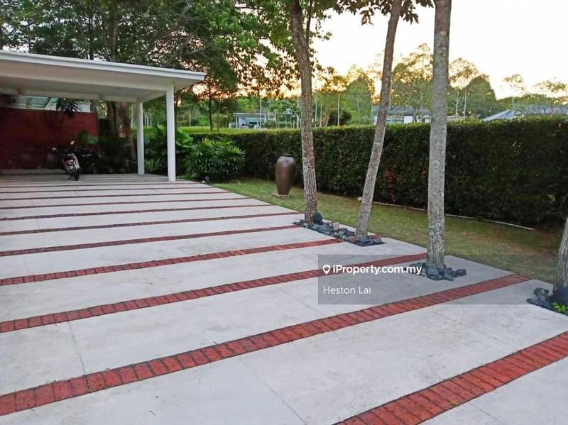 Banglo untuk Dijual di Leisure Farm, Gelang Patah oleh Heston Lai - iProperty.com.my