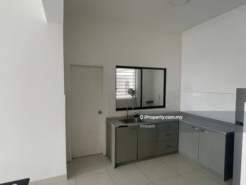 For Rent - 8 Kinrara