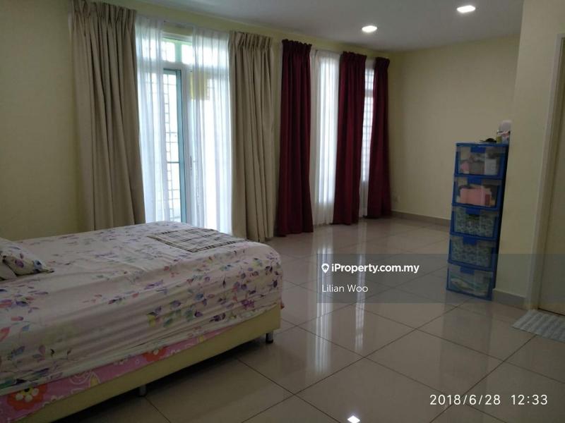 3-storey Terraced House for Sale in Taman Bukit Suria, Taman Rakan, Bandar Sungai Long, Kajang by Lilian Woo - iProperty.com.my