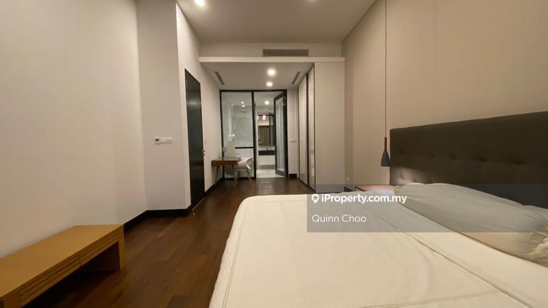 For Sale - Banyan Tree Signatures