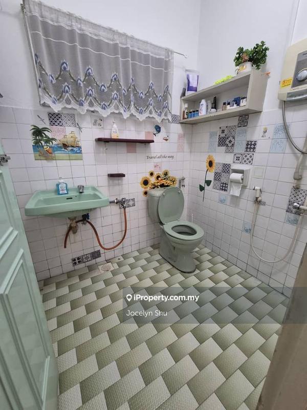 Rumah Teres 1-Tingkat untuk Dijual di Seksyen 8, Petaling Jaya oleh Jocelyn Shu - iProperty.com.my
