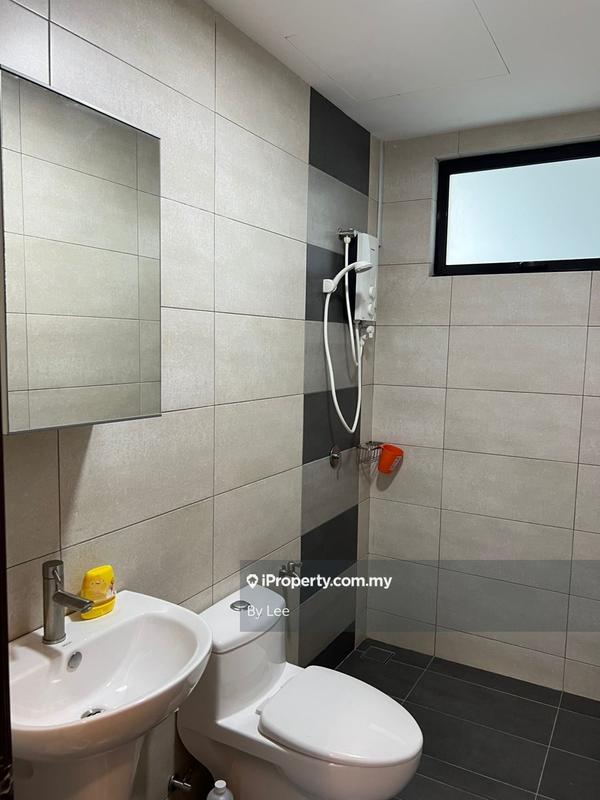 Residensi Servis untuk Disewa di Molek Regency oleh By Lee - iProperty.com.my