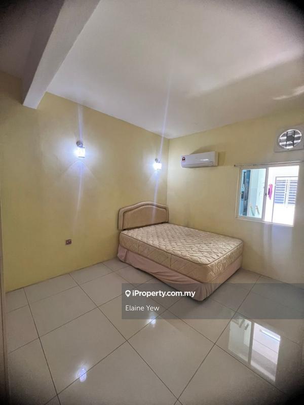Rumah Bandar untuk Disewa di Templer Park, Rawang oleh Elaine Yew - iProperty.com.my