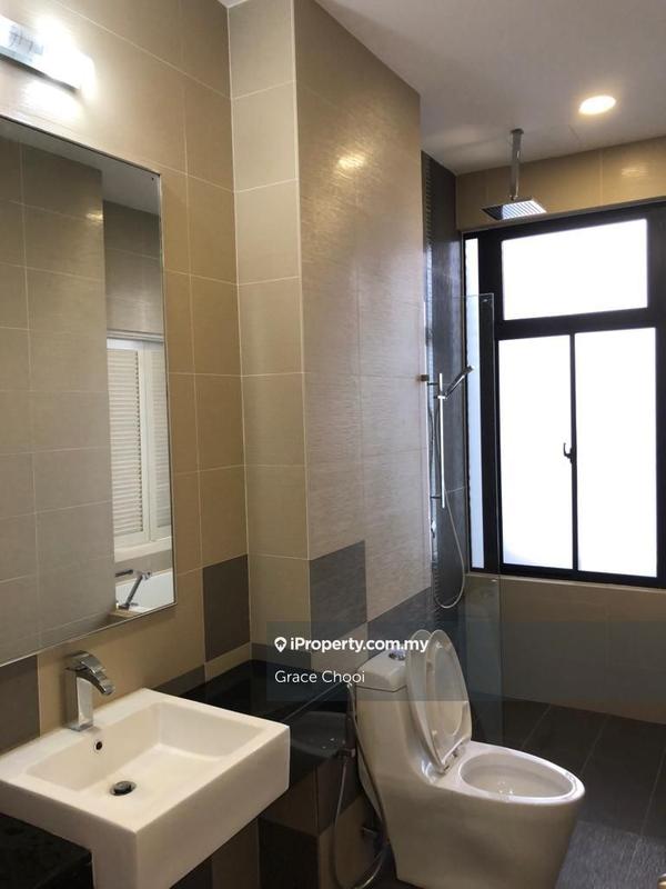 Rumah Berangkai 3 Tingkat untuk Dijual di Sunway Eastwood, Seri Kembangan oleh Grace Chooi - iProperty.com.my