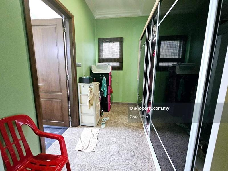 Bungalow House untuk Dijual di Taman Equine, Seri Kembangan oleh Grace Tan - iProperty.com.my