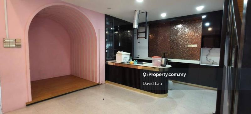 Gudang untuk Dijual di Eco Business Park 1, Johor Bahru oleh David Lau - iProperty.com.my