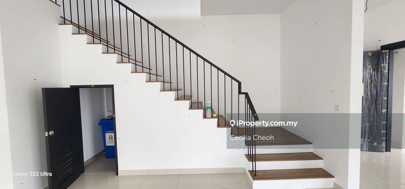 Rumah Berangkai 2 Tingkat untuk Dijual di Telok Panglima Garang, Selangor oleh Cecilia Cheoh - iProperty.com.my