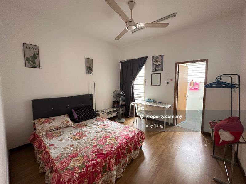 Rumah Berkembar untuk Dijual di Taman Anggun, Rawang oleh Tiffany Yang - iProperty.com.my