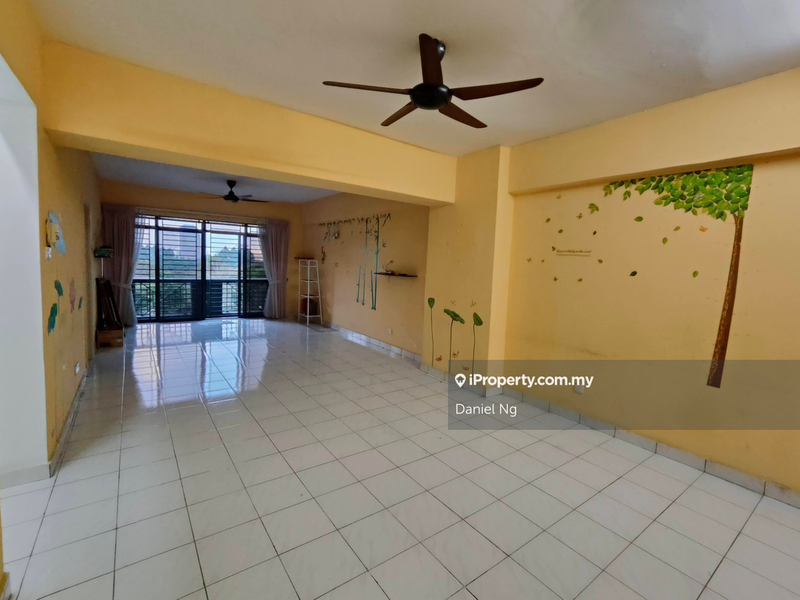 For Sale - Mutiara Serdang (Turf View)