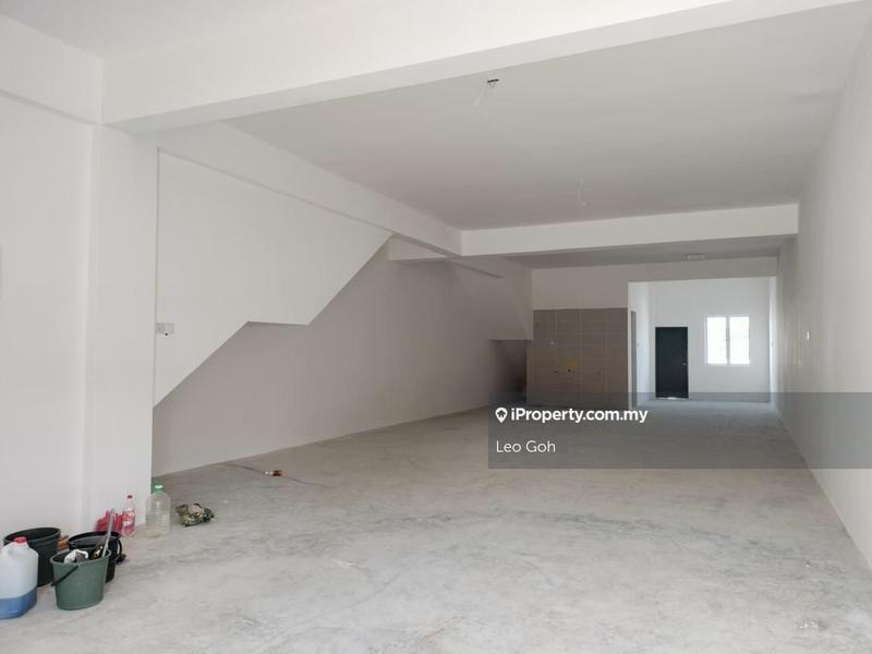 For Rent - Irama Biz Sendayan Gadong Jaya Seremban 29x75 Corner available