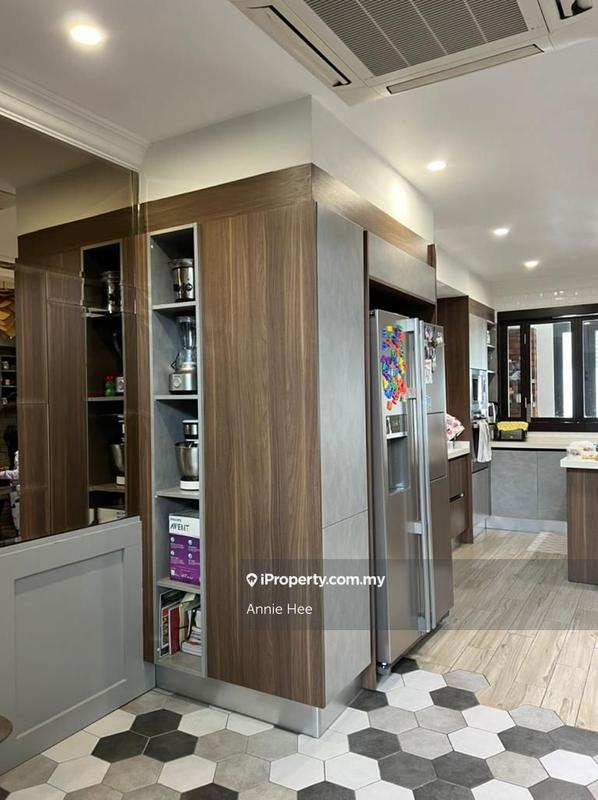 Rumah Teres 2.5-Tingkat untuk Dijual di Rimbunan Hijau | 2.5 Storey Intermediate, Kota Kinabalu oleh Annie Hee - iProperty.com.my