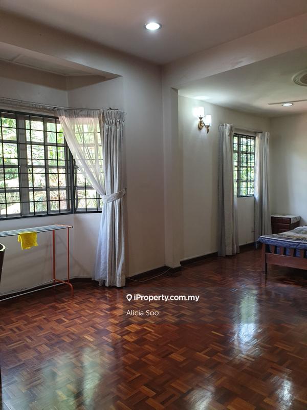 Rumah Teres 2-Tingkat untuk Dijual di Bukit Rahman Putra, Sungai Buloh oleh Alicia Soo - iProperty.com.my