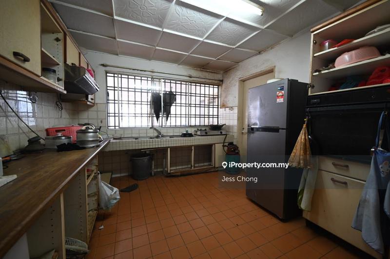Semi-Detached House for Sale in Taman Tun Dr. Ismail, Kuala Lumpur by Jess Chong - iProperty.com.my
