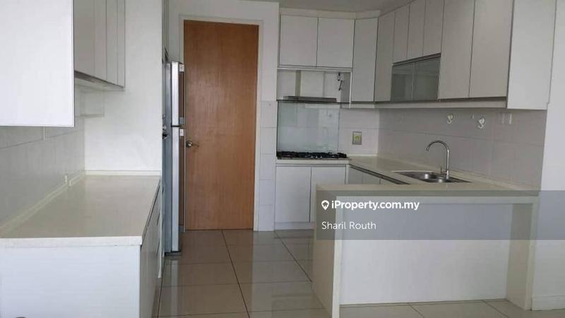 Kediaman Servis untuk Disewa di Setia SKY Residences oleh Sharil Routh - iProperty.com.my
