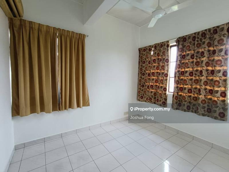 For Sale - Villa OUG