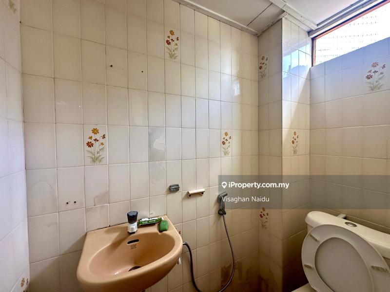 Apartment for Sale in Crescent Court by Visaghan Naidu - iProperty.com.my