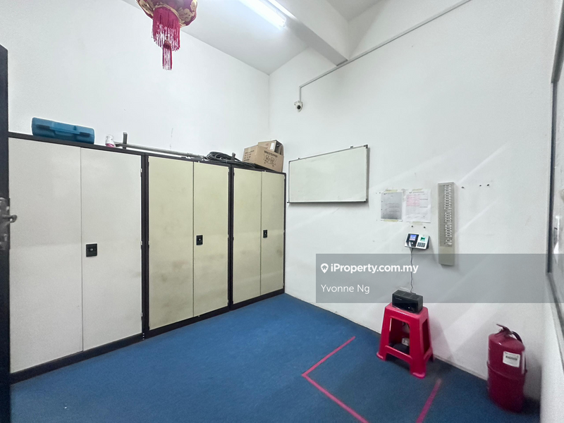 Shop-Office for Sale in Mutiara Mas 3 Storey Shophouse, Skudai by Yvonne Ng - iProperty.com.my
