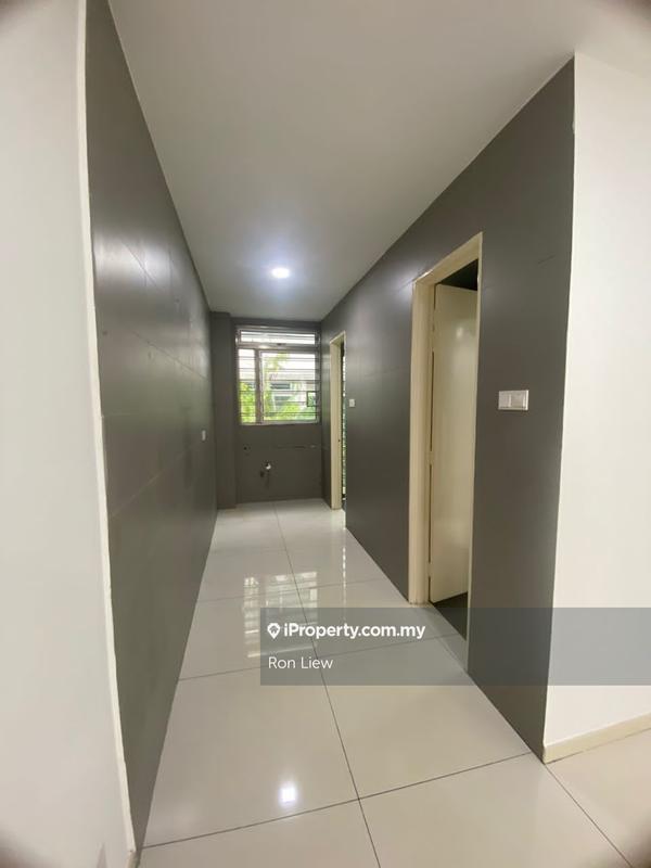 Rumah Teres 2-Tingkat untuk Dijual di Bandar Putra Permai, Seri Kembangan oleh Ron Liew - iProperty.com.my